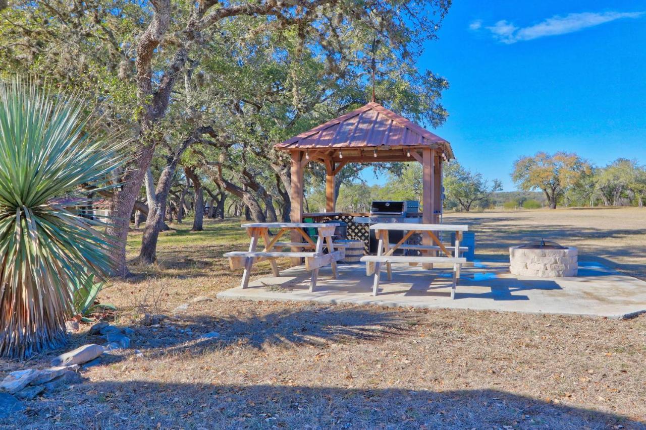 The Ranch At Wimberley - Emily Ann Cabin #5 Villa Buitenkant foto